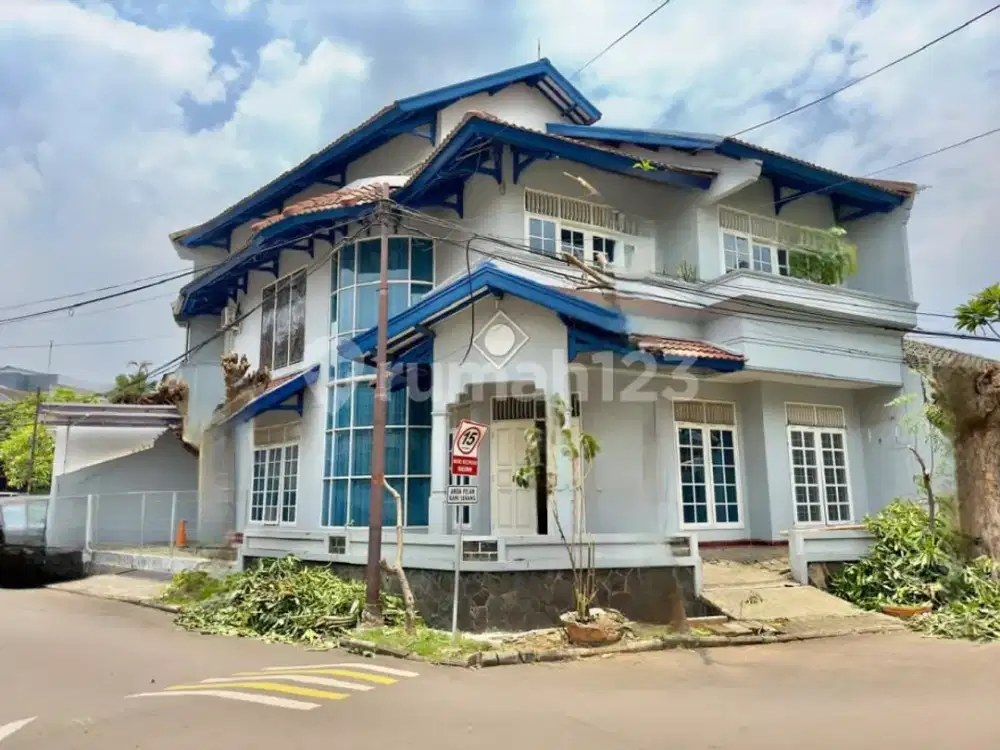 Rumah 2 Lantai Di Area Yg Aman & Nyaman Mandar Sek.3a Rumah Bagus SHM di Jl. Mandar XXI, Pd. Karya, Kec. Pd. Aren, Kota Tangerang Selatan, Banten, Bin