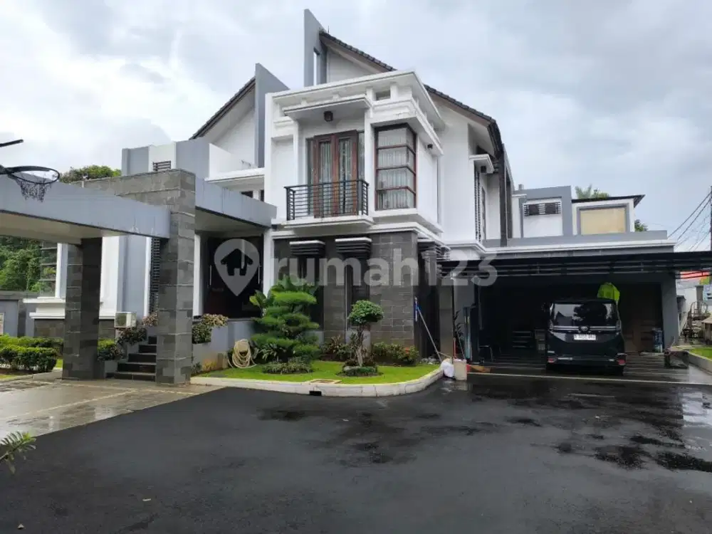 Dijual Rumah Luxury & Homy di Bintaro Sek.2, Kel. Rengas