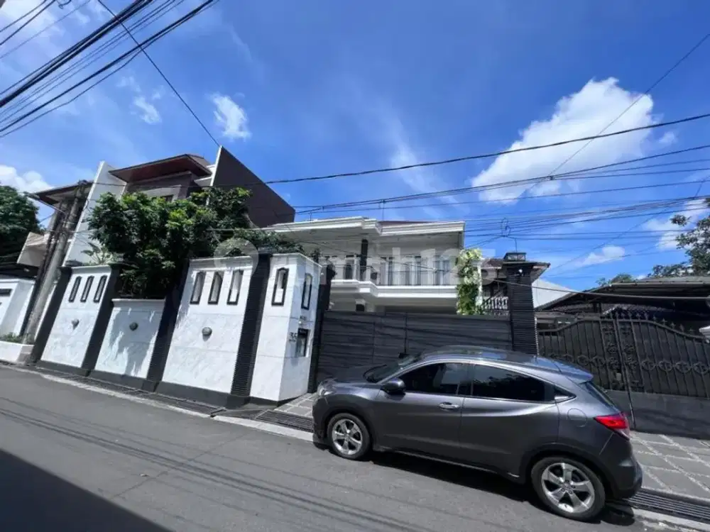 Jual Rumah Mewah Di Kemang, Jak-sel Dilingkungan Yang Aman Dan Nyaman