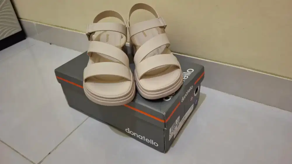 Donatello Sepatu Sandal Wanita