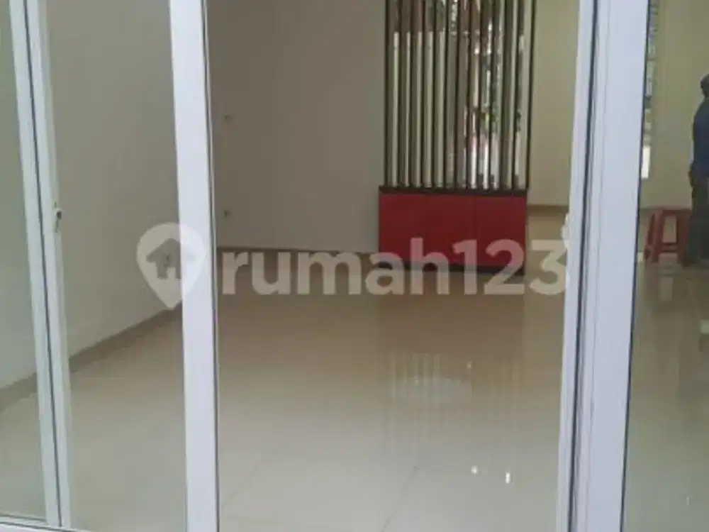 Dijual Cepat Rumah Golf Lake Residance2.5 Lantai Siap Nego Sampai Jadi