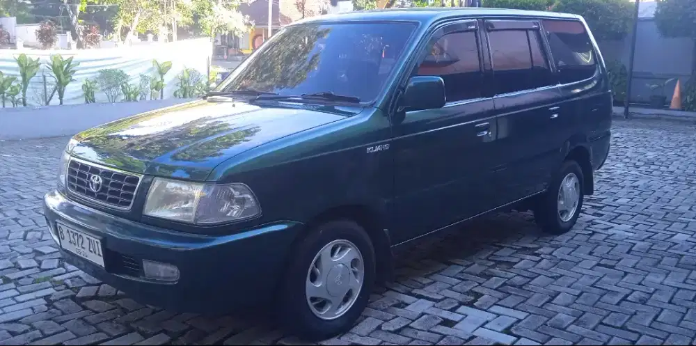 Toyota Kijang 2000 Bensin