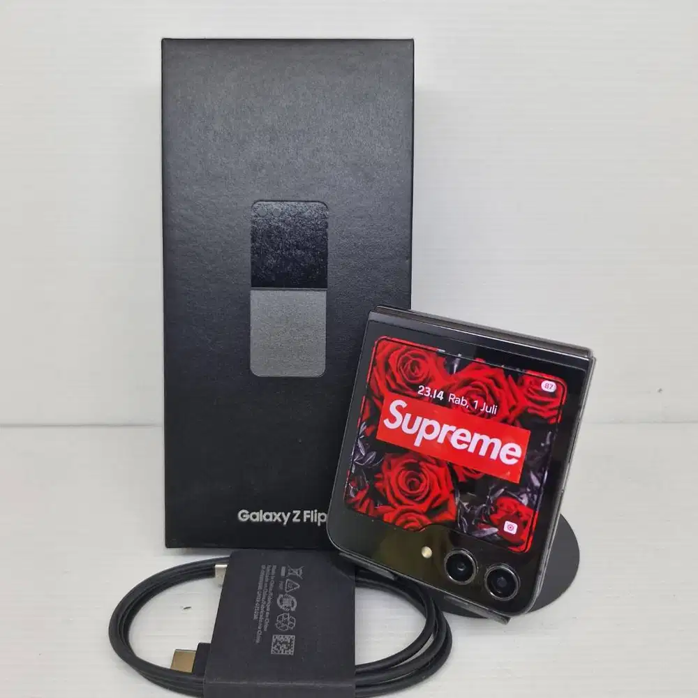 HOT SALE SAMSUNG GALAXY Z FLIP 5 5G 8/256 GRAPHITE KOMPLIT