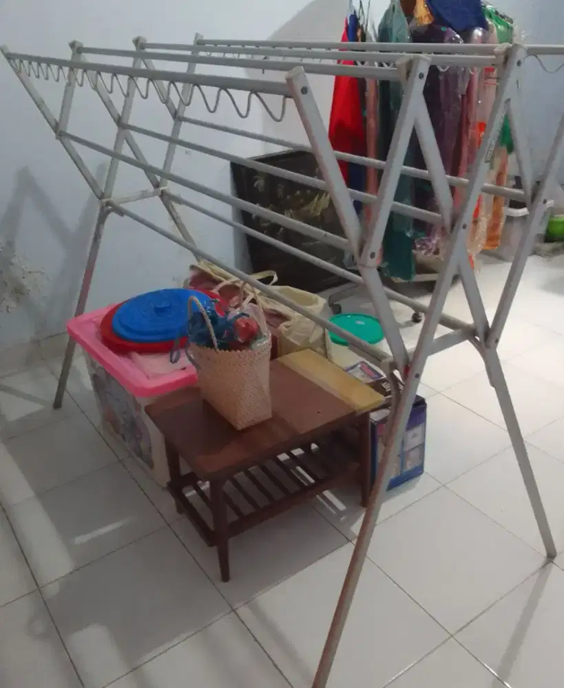 Jemuran pakaian Aluminium