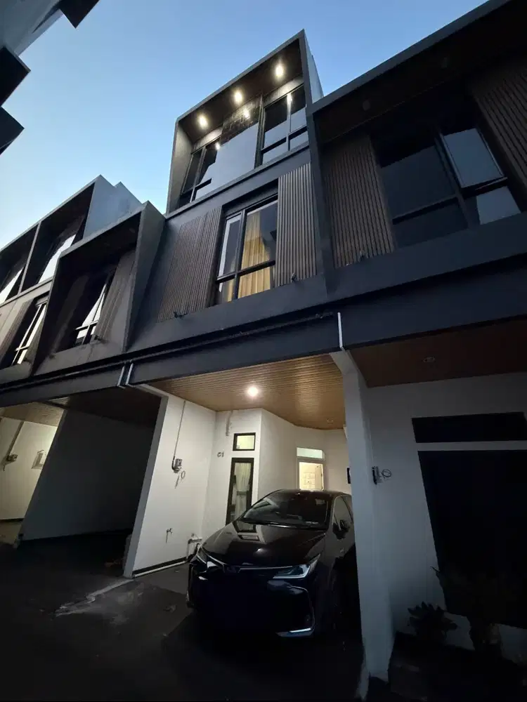 Disewakan Rumah Full Furnish di Jakarta Pusat Lokasi Strategis.