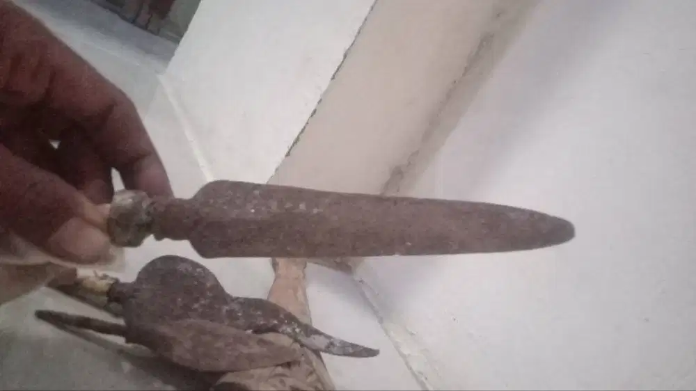 Tombak sepuh asli