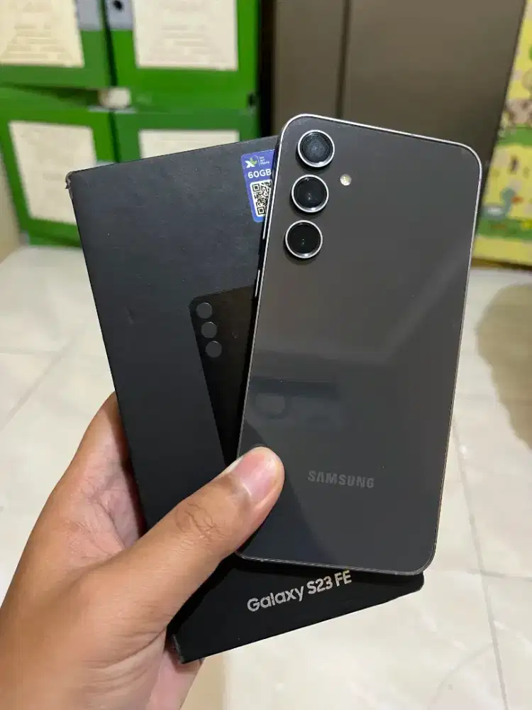 Samsung S23 FE 8/256gb