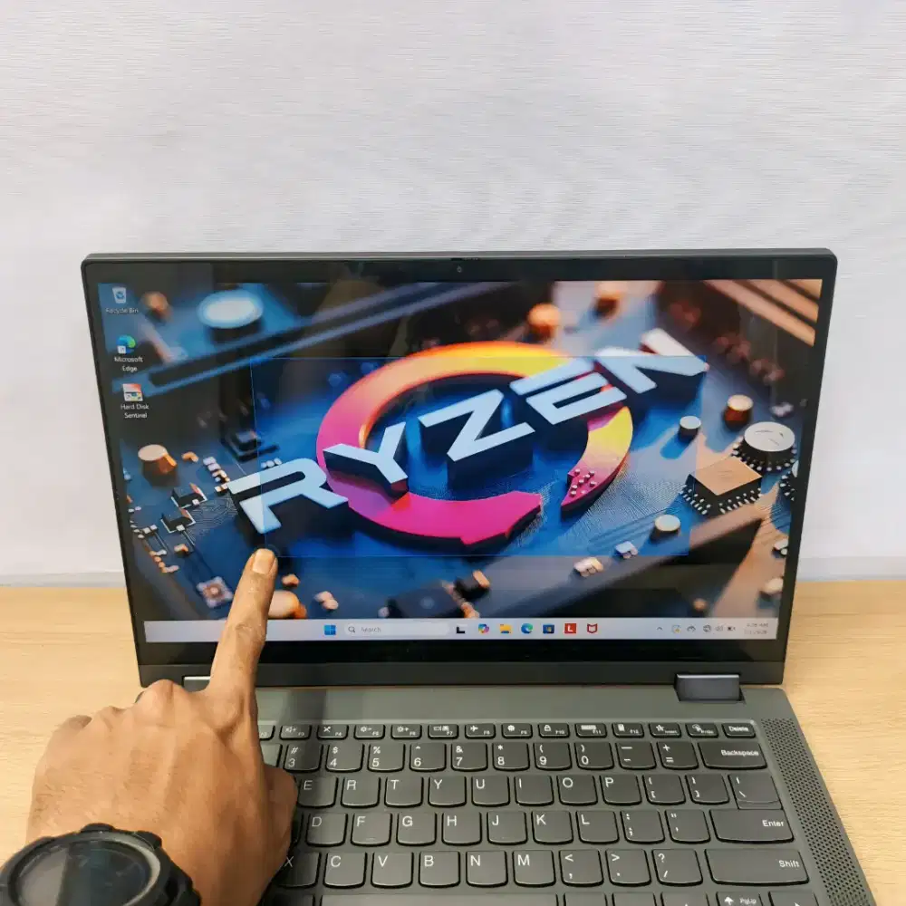 Lenovo ideapad Flex 5 Touchscreen 2 in 1 Ryzen 7 Mulus Siap pakai