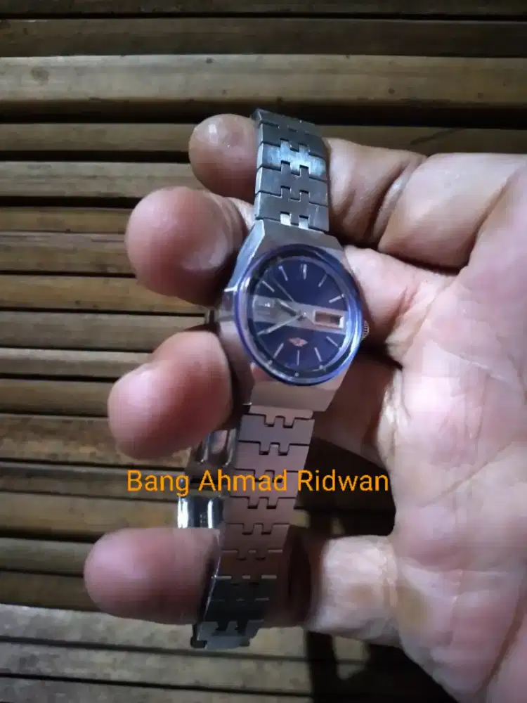 citizen automatic otomatis jam cewek perempuan antik jadul kuno tua