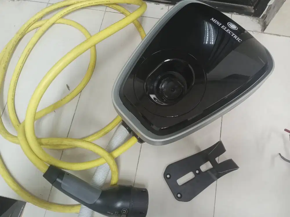 Home charger mobil listrik Mini / BMW