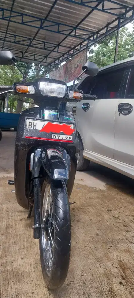 Honda astrea grand bulus