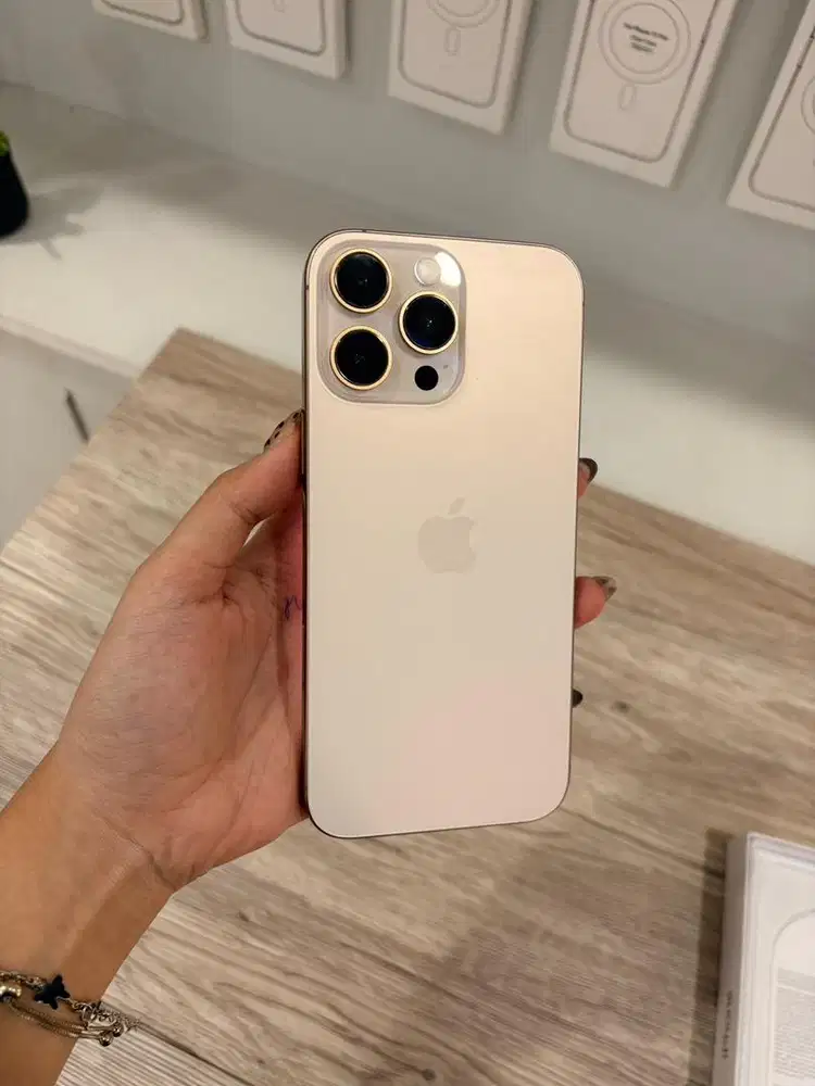 16pm 256gb alloperator