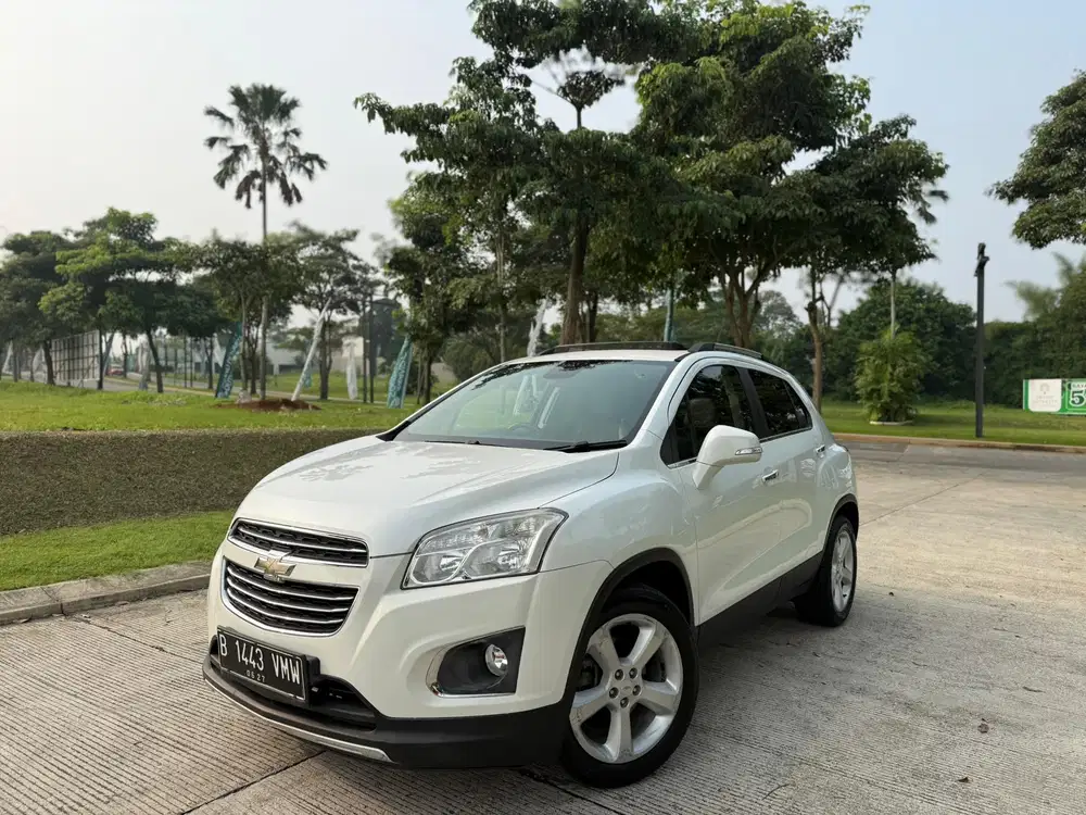 Chevrolet Trax LTZ Automatic 2016 Putih Sunroof