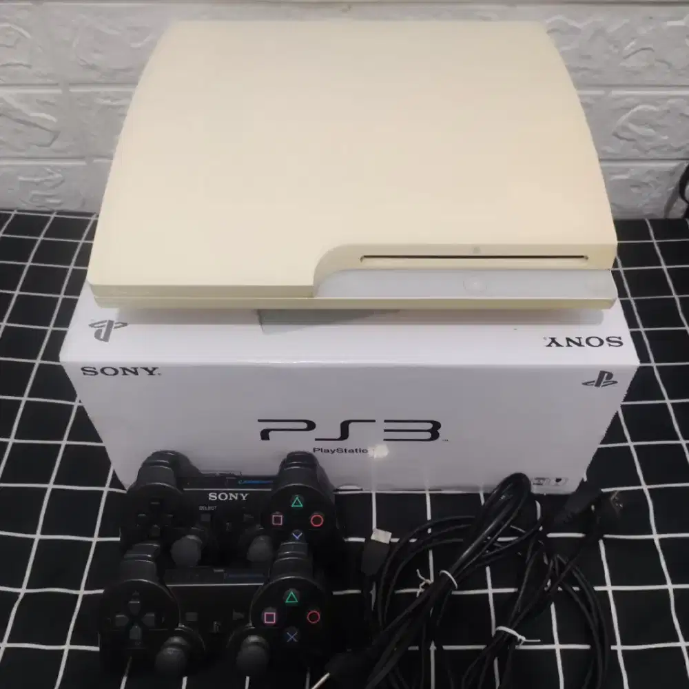 Ps3 slim 500gb like new refabis