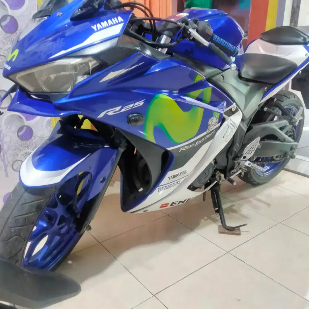 R25 low KM ban bawaan pabrik