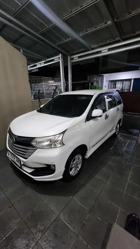 Rental mobil sewa mobil lepas kunci