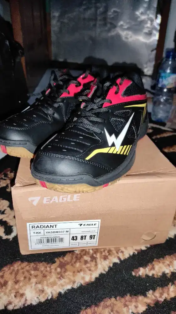 Sepatu Badminton Eagle Radiant s43