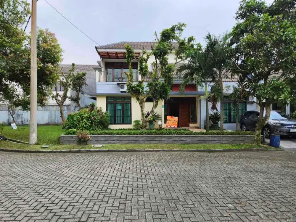 Rumah Villa Hook 2 Lantai di Bogor Nirwana Residence BNR Suasana Sejuk View Gunung Furnish
