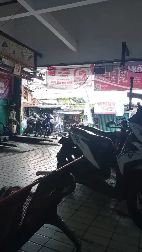 jasa menyervis motor panggilan