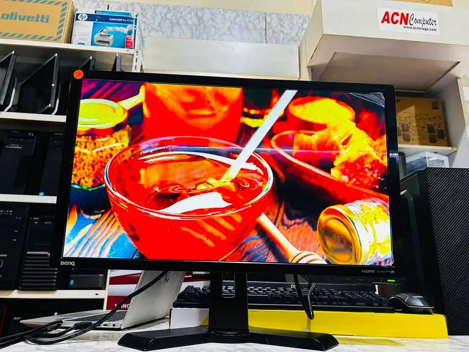 Monitor Full HD 24 inchi BenQ G2420HD