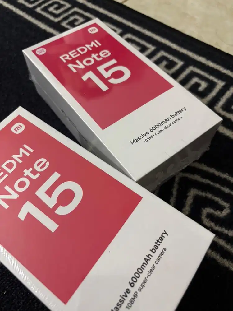 Xiaomi Redmi Note 15 8/256 Biru dan Hitam