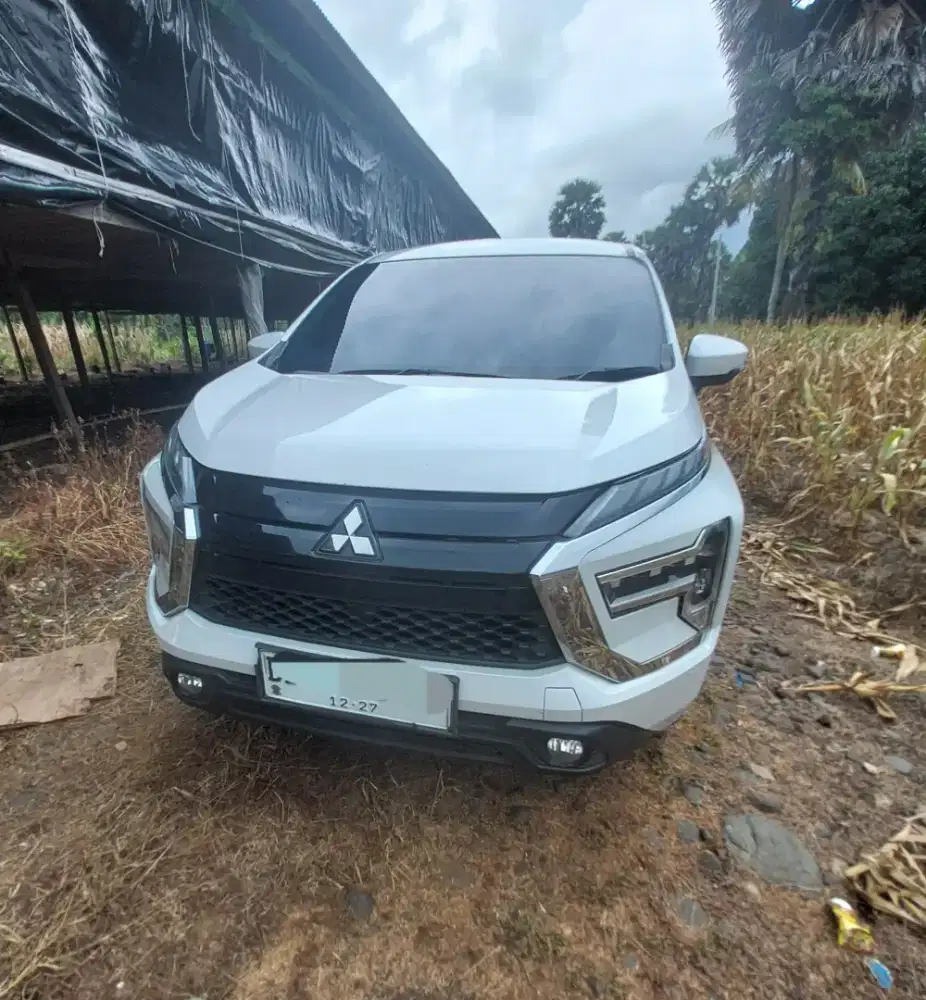 (Dijual) BU Mobil Xpander Exceed 2023 AT Putih Masih OK