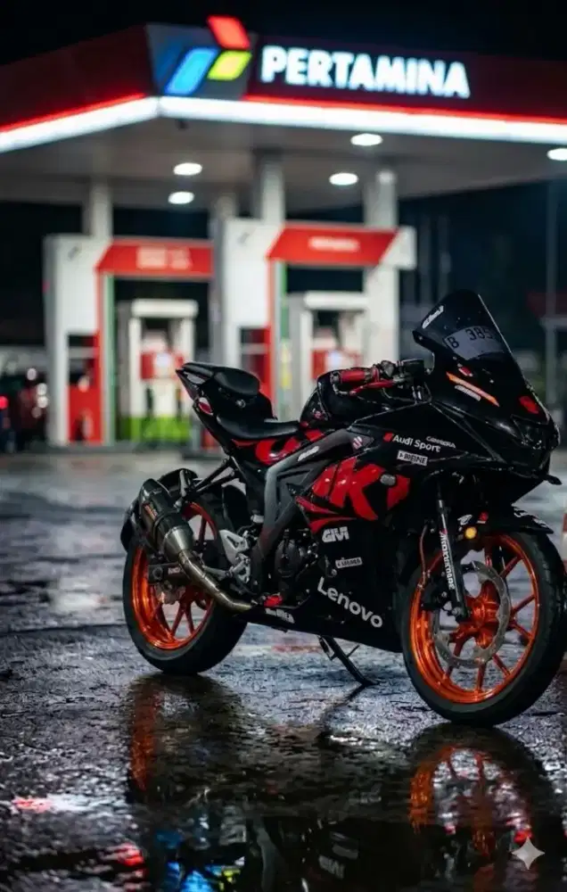 SUZUKI GSX 150 R