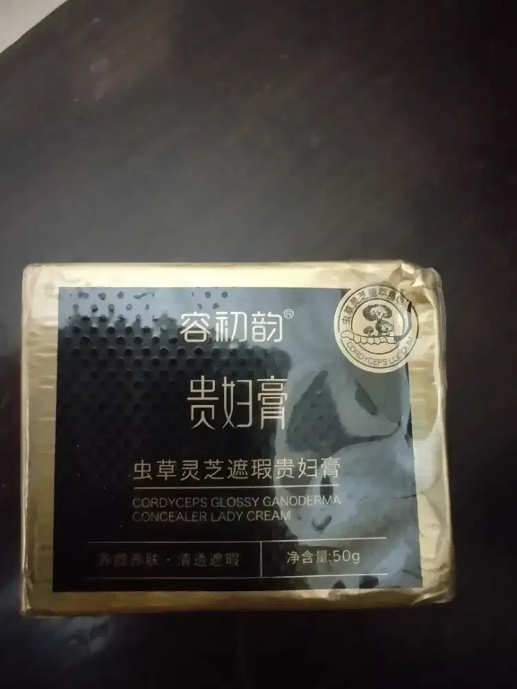 Cream oeluntur flek pngencang kulit