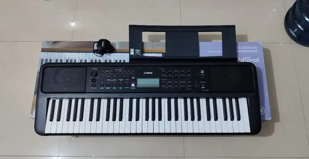 Yamaha PSR E-383 Fullset