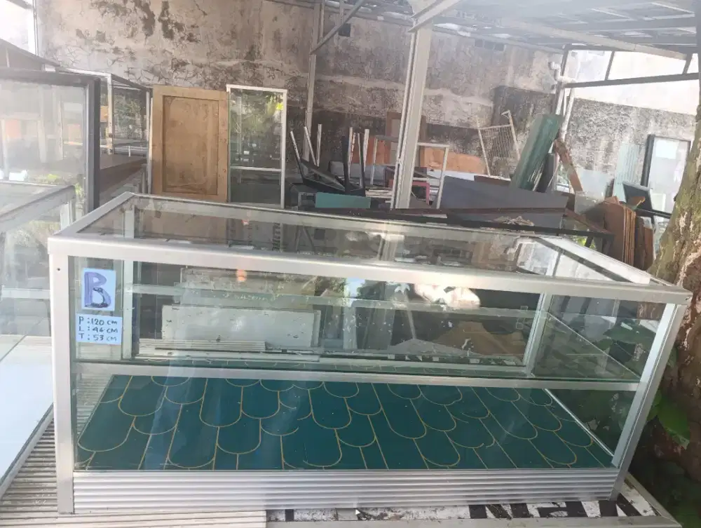 Jual Etalase warung nasi second, Lok pamulang barat, Tangsel