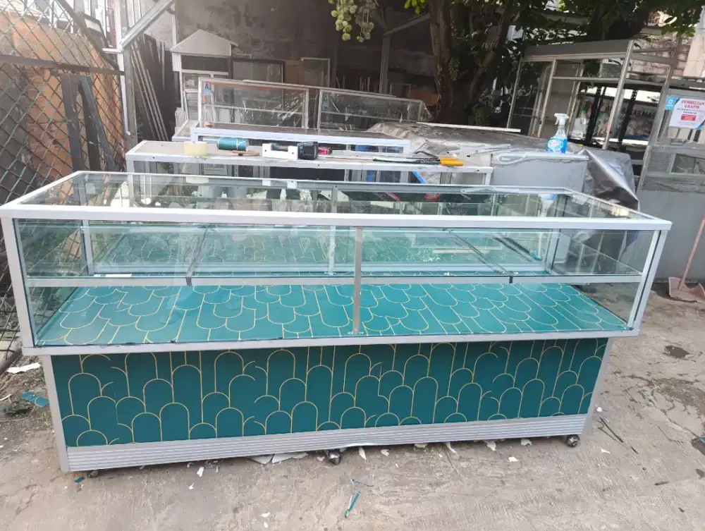 Jual Etalase conter HP second, Lok Pamulang barat, Tangsel