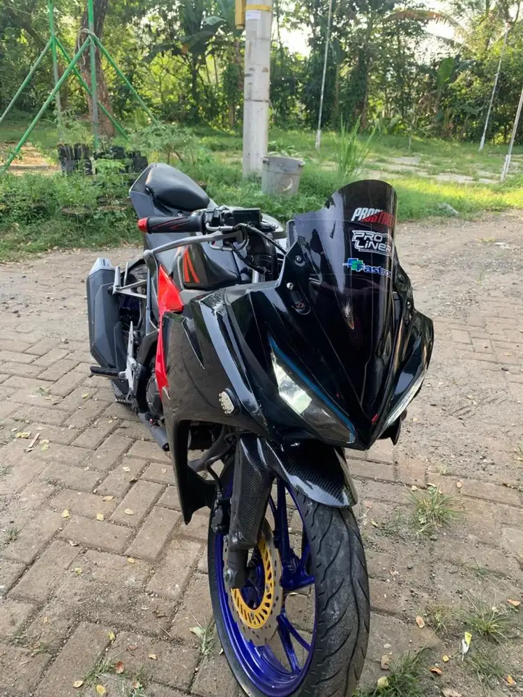 Honda Cbr 150R Lengkap Mulus