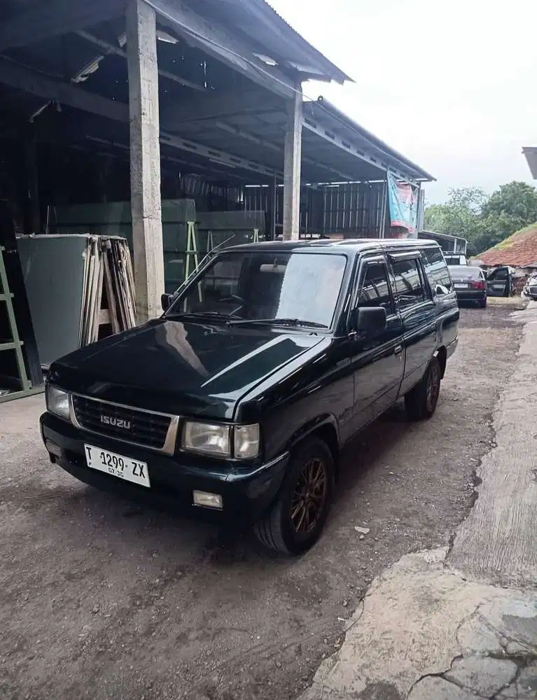 Isuzu Panther 2000 Diesel