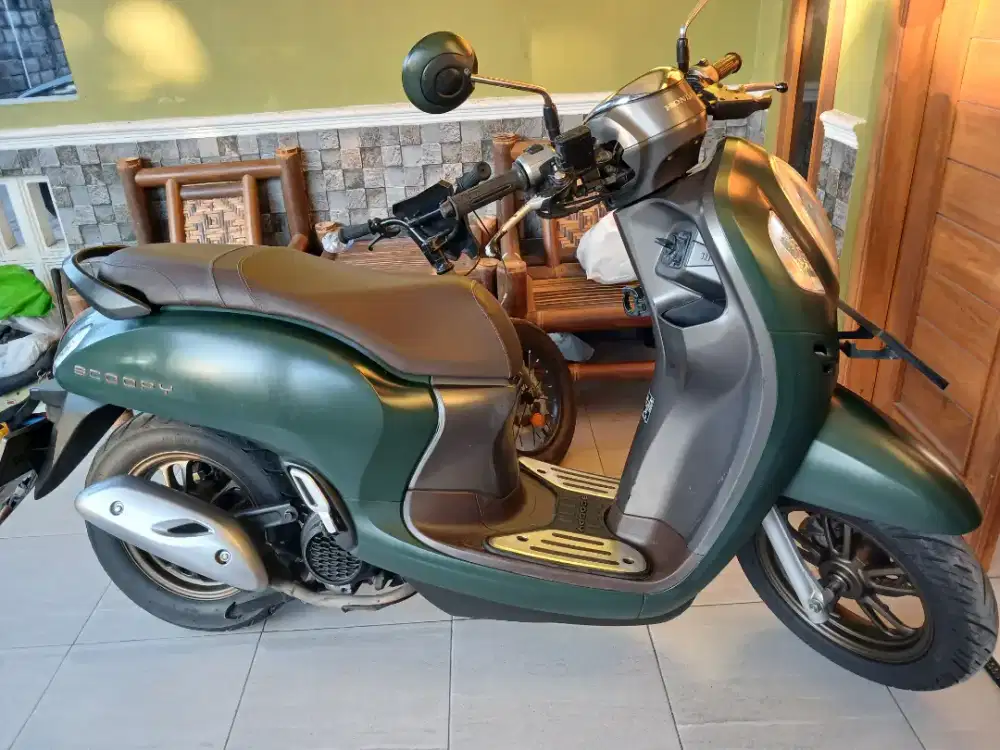 Scoopy Keyless 2023