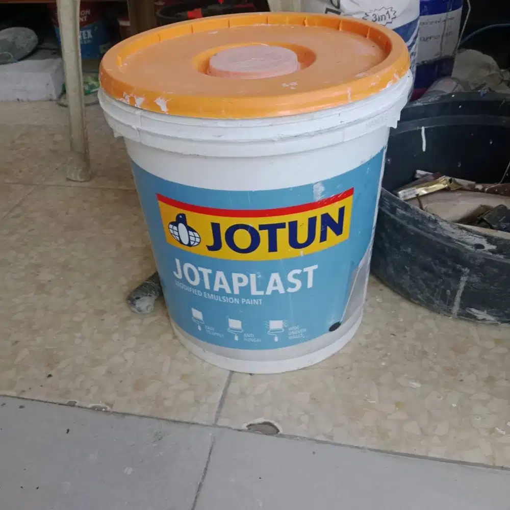 Cat lebihan proyek murmer