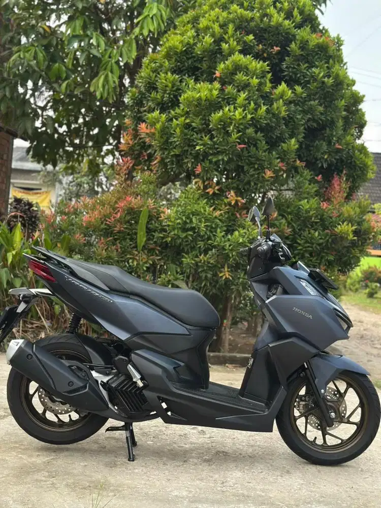 HONDA VARIO 160 ABS TYPE TINGGI 2025 KM RENDAH JARANG PAKAI ORIGINALL