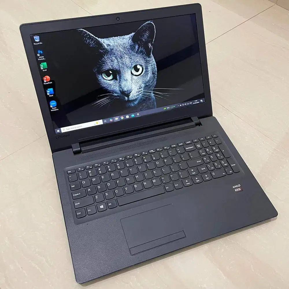 Laptop Lenovo RAM 8GB SSD 256GB AMD A9-9400 Radeon R5 Graphics