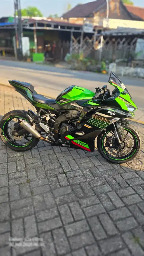 ZX25R QS ABS 2021