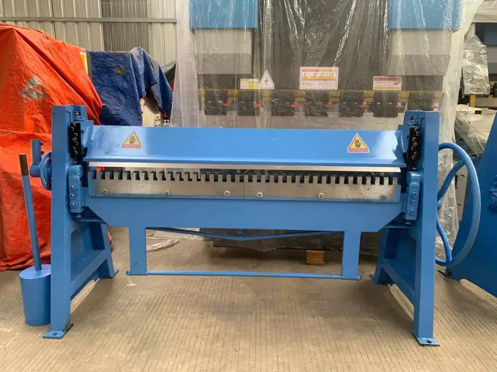 Mesin Folding Manual 1,5x1500mm