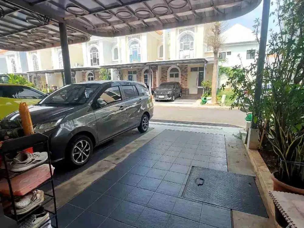 jual cepat rumah 2 lantai di cluster la seine , JGC, cakung Jakarta timur