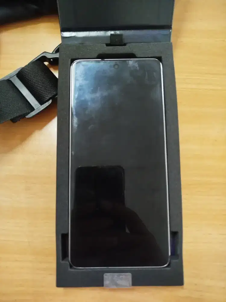 LCD original Samsung A73 5G copotan
