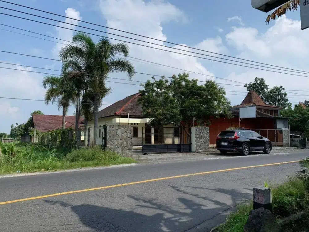 Rumah Luas 1700 meter di daerah Kalasan Jogja dekat Candi Prambanan