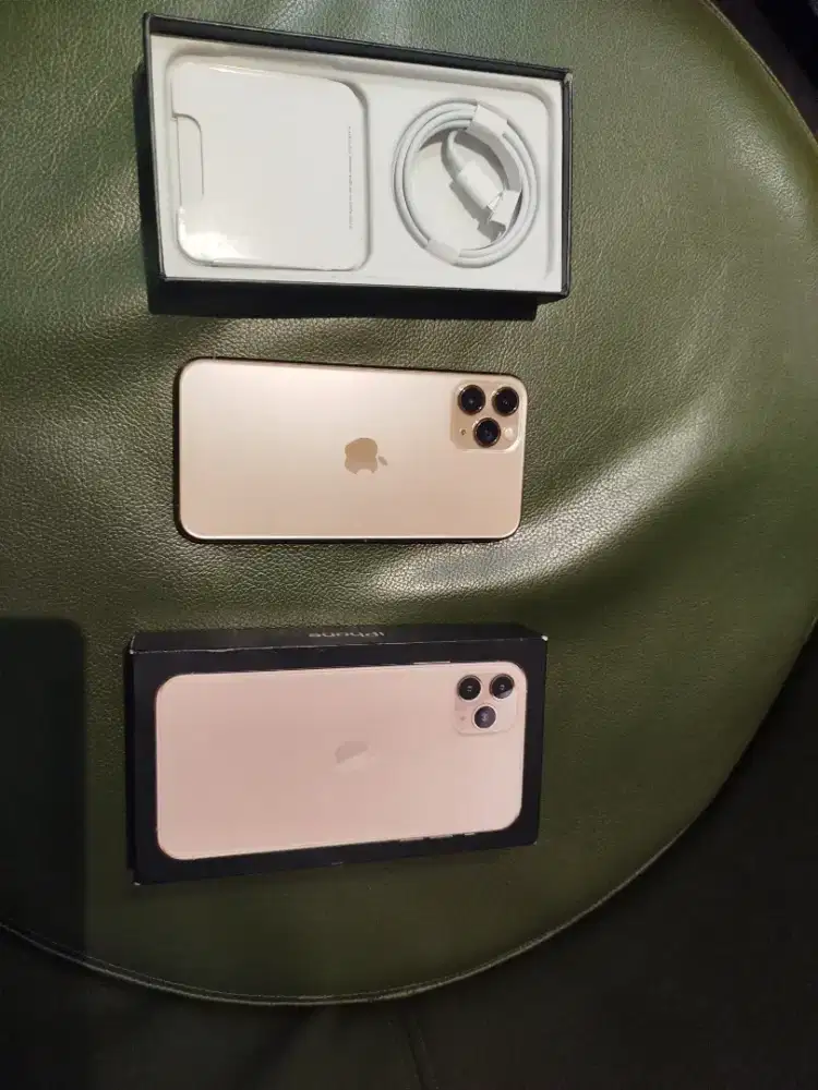 iPhone 11 pro 256gb member aplle