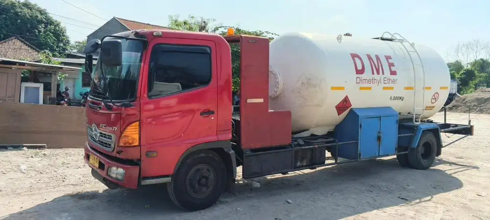 Dijual Mobil Hino FC 190 TI