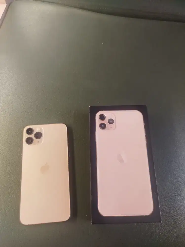 iPhone 11 pro 256gb tinggal login icloud aja