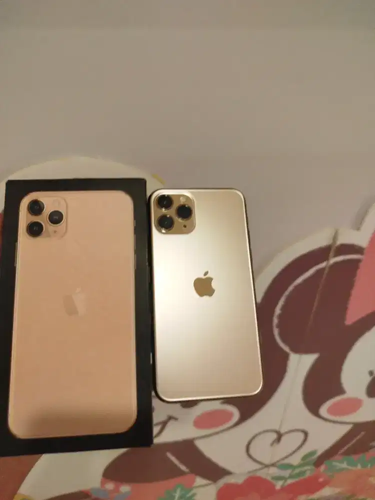 iPhone 11 pro 256gb medium gold