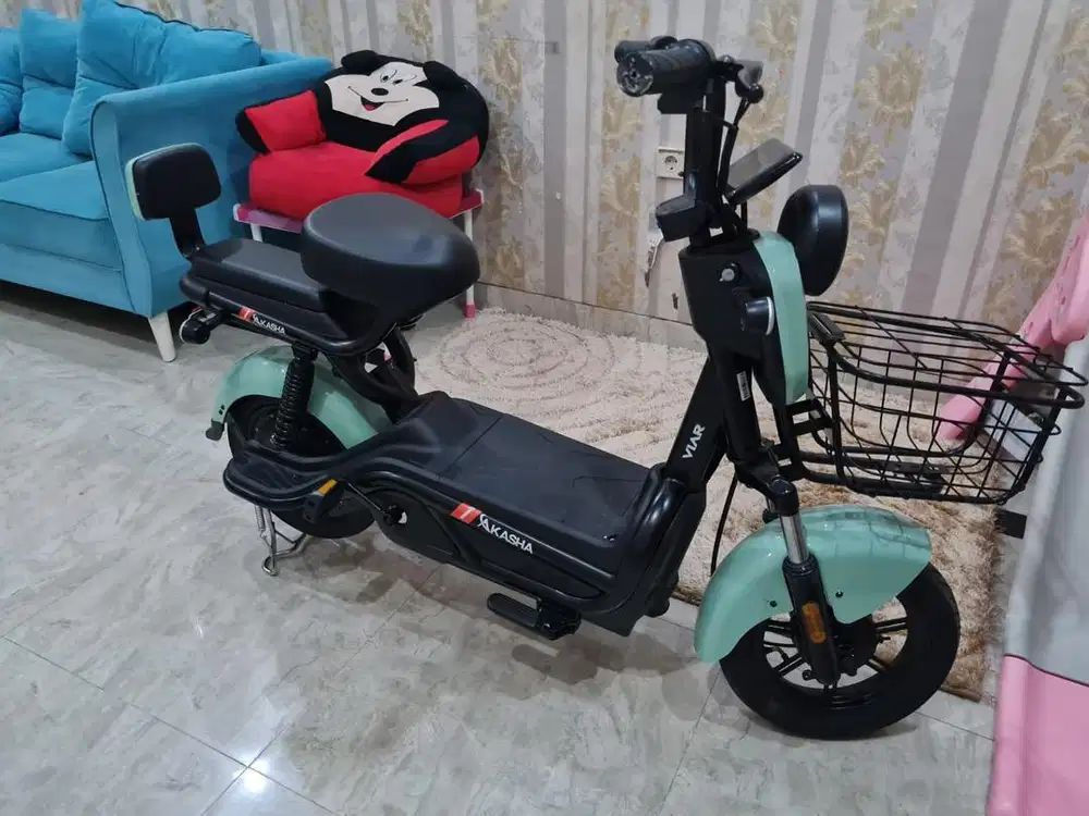 Sepeda Listrik Viar Akasha 1