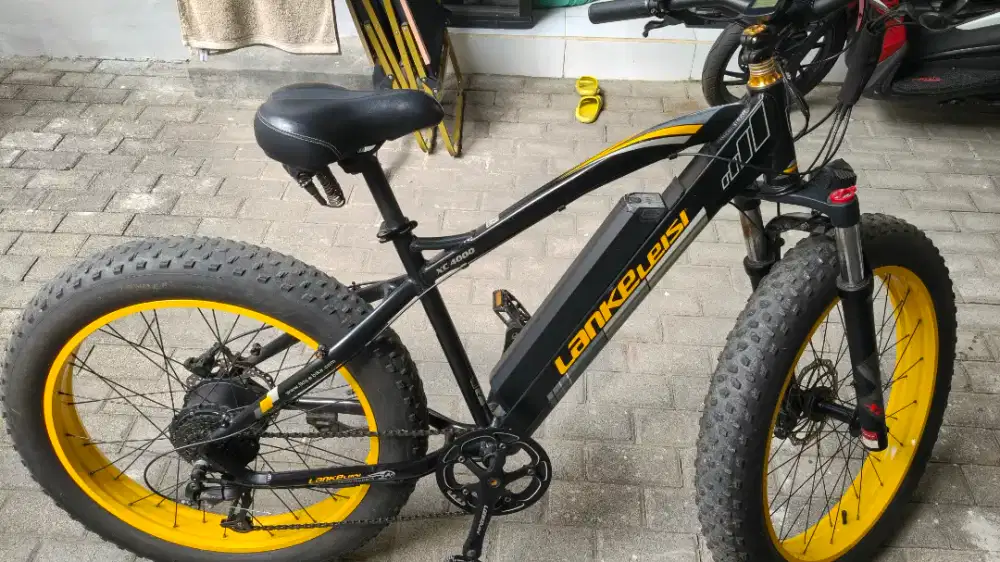 Ebike Sepeda Listrik Lankeleisi XC4000 Bekas