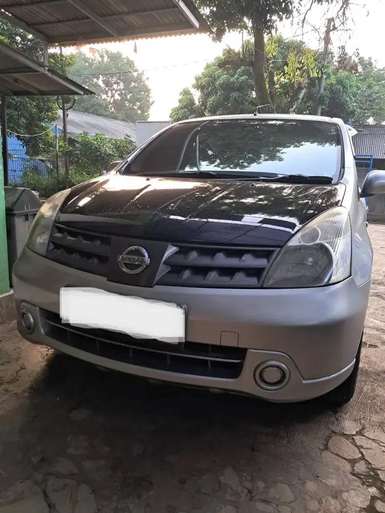 2009 Nissan Grand Livina XV AT