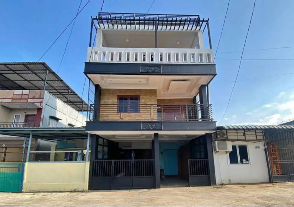 Dijual Rumah 4 Lantai Baloi Mas Indah Dekat Grand Mall, BCS mall Baloi
